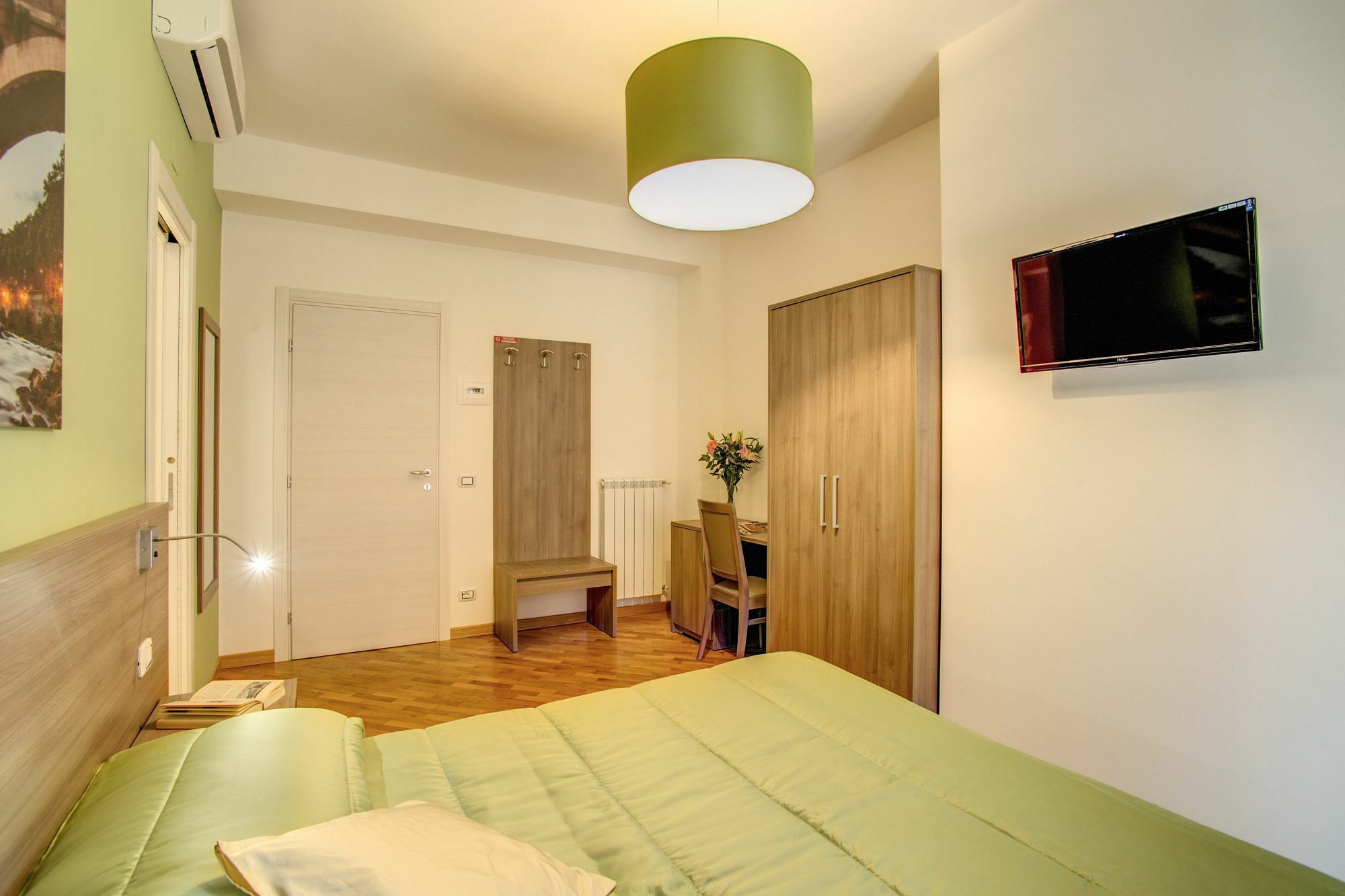 Vatican Rooms Cipro Rome Luaran gambar